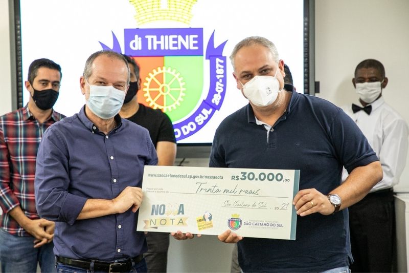 Prefeitura de São Caetano entrega premiação de R$ 60 mil do Programa Nossa Nota
