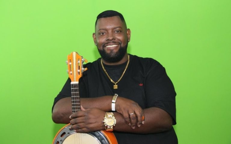 Estação Cultura de São Caetano terá roda de samba com cantor Breno Faria e convidados no sábado
