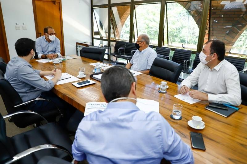 Auricchio reúne equipe de governo para acelerar grandes obras em São Caetano