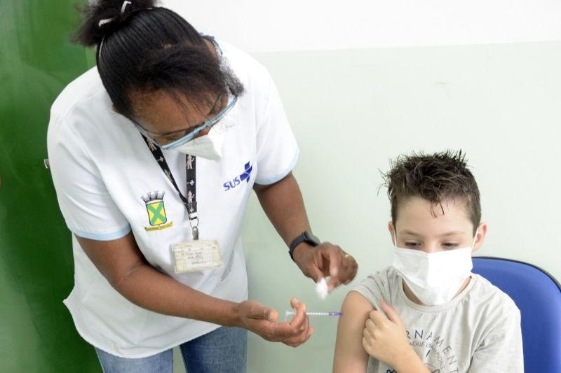 Santo André realiza mutirão de vacinação contra Covid-19 em crianças de 6 a 11 anos