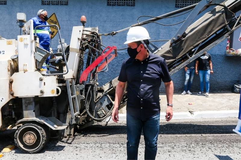 Prefeito Orlando Morando dá início às obras de recapeamento asfáltico do bairro Alves Dias