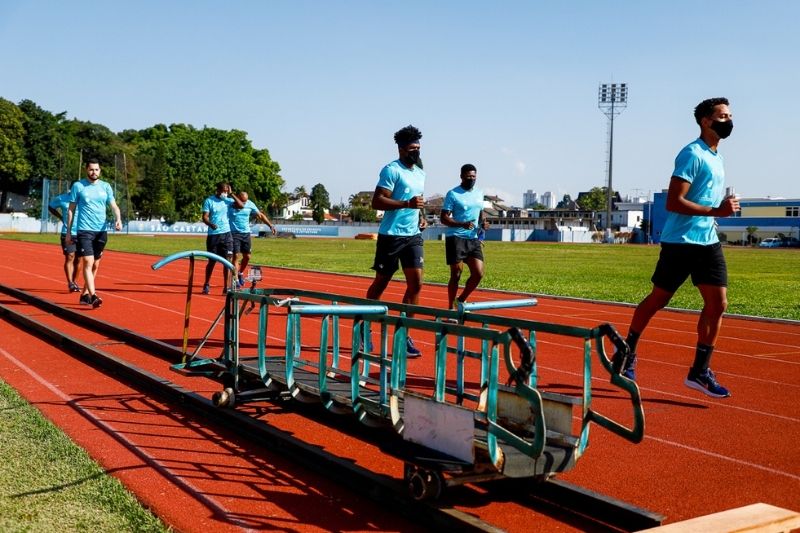 Após treinos em São Caetano, bobsled brasileiro participa das Olimpíadas de Inverno em Pequim