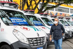 Auricchio entrega 10 ambulâncias e 5 vans para a Saúde de São Caetano