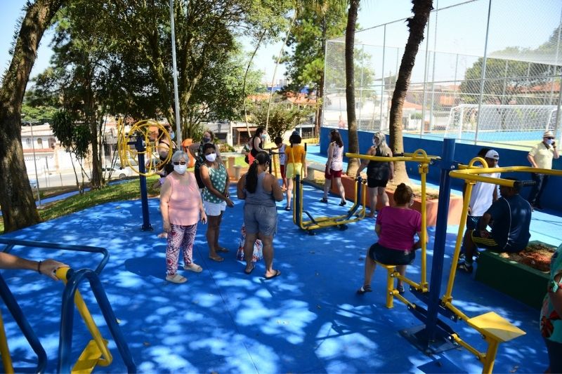 Prefeito Orlando Morando entrega nova Praça-Parque na Vila Cruzeiro