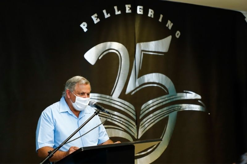 Prefeitura inaugura Vitrine Memorial em comemoração ao Jubileu de Prata da EMEF Ângelo Raphael Pellegrino