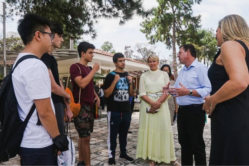 Prefeito Orlando Morando apresenta detalhes do Programa Viver Melhor à Bia Doria