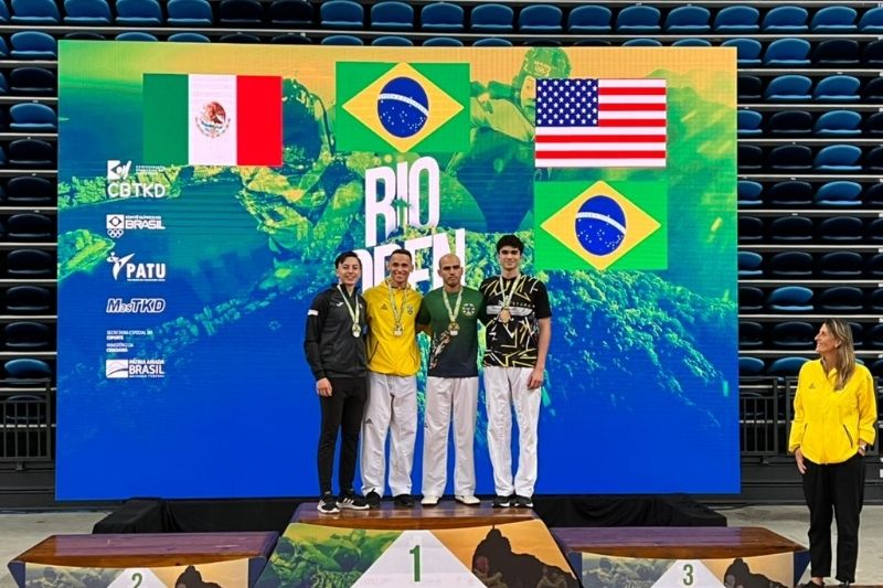 Atletas de São Caetano conquistam nove medalhas para o Brasil no Rio Open de Taekwondo