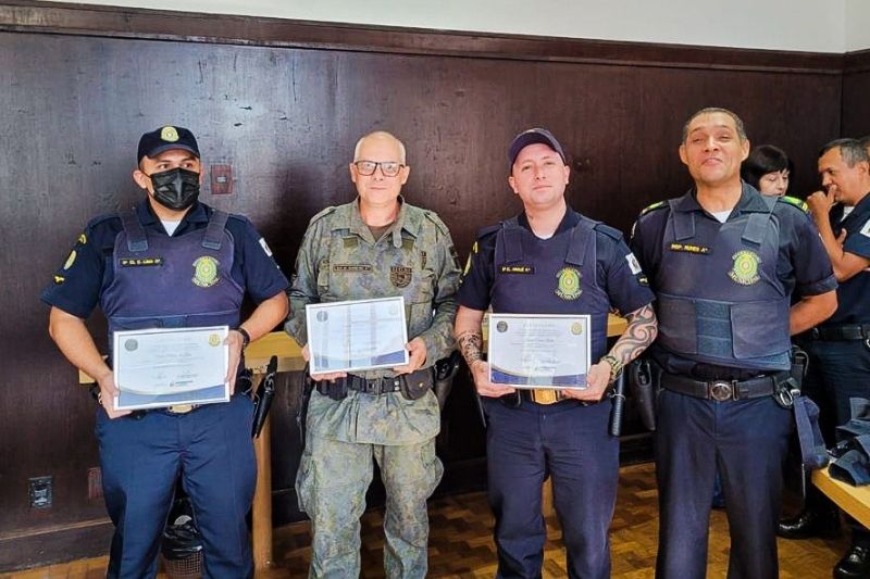 Prefeitura de São Bernardo homenageia GCMs por atuações de destaque no mês de março