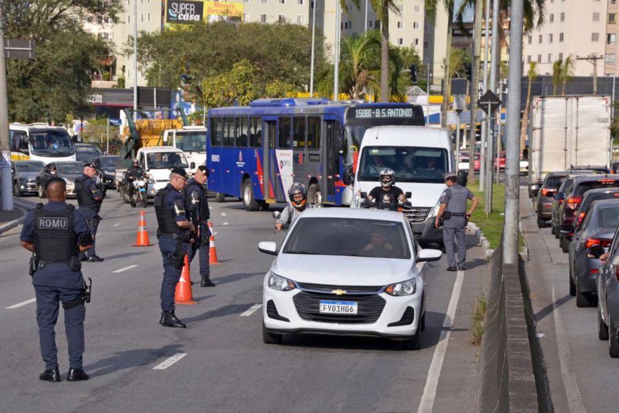 GCM de Santo André e Polícia Militar realizam Operação Bairro Seguro para coibir delitos com uso de motos