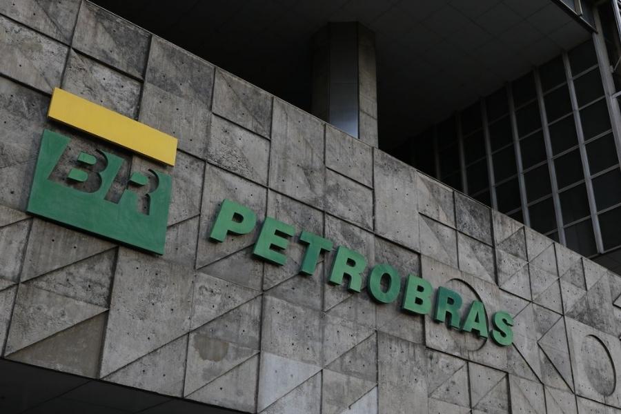 Paes de Andrade é nomeado conselheiro e eleito presidente da Petrobras