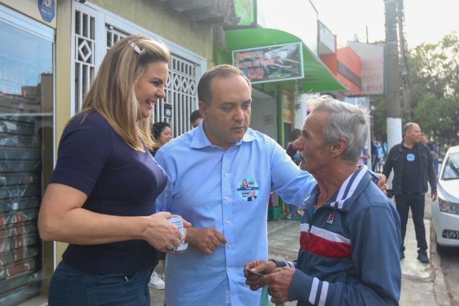 Deputada estadual Carla Morando dá início à campanha pela reeleição com caminhada no bairro Assunção