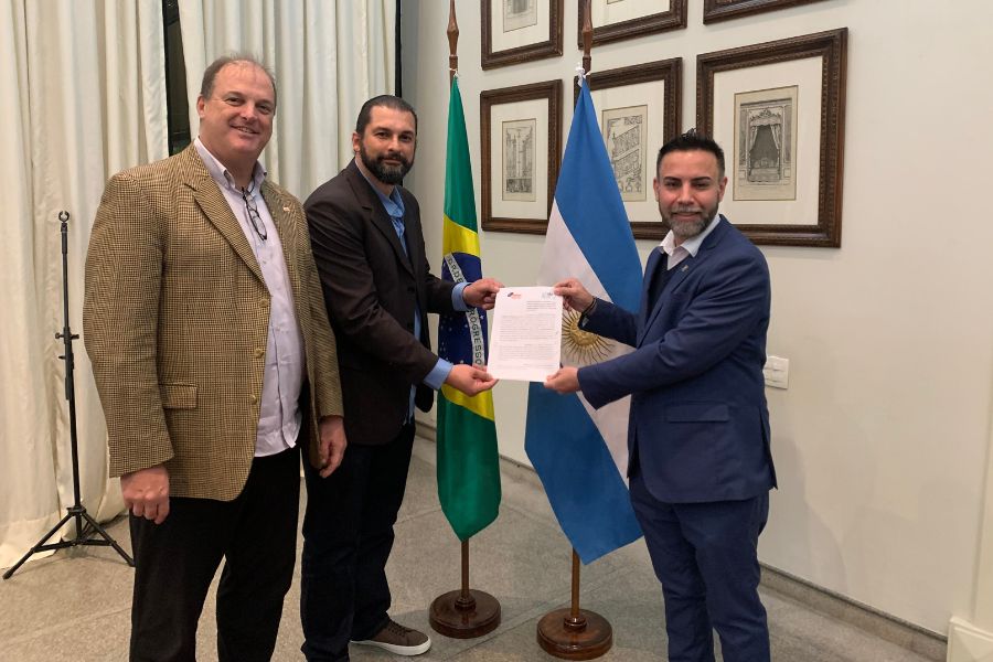 Agência de Desenvolvimento e Federação Argentina de Municípios firmam intercâmbio de tecnologia, inovação e capacitação