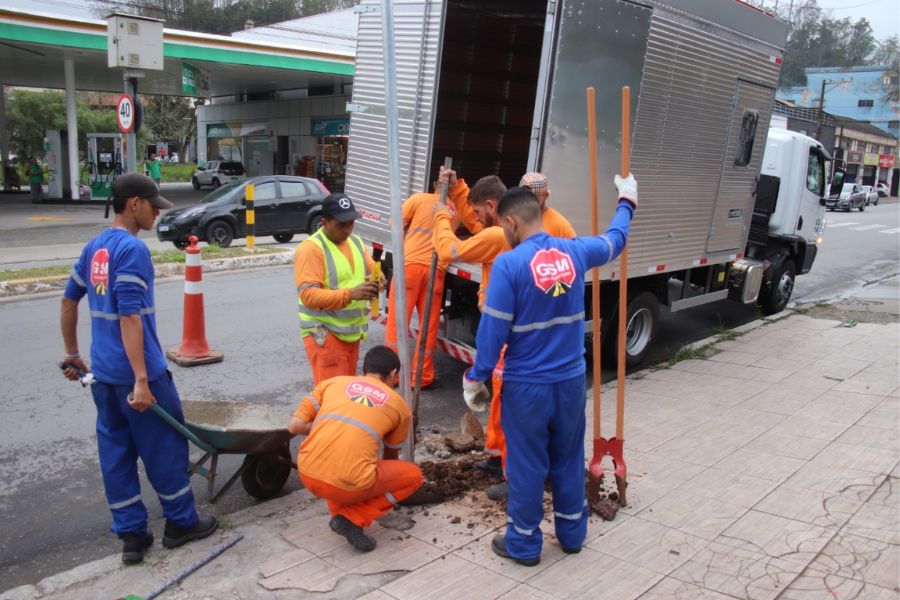 Trânsito de Ribeirão Pires inicia intervenções na sinalização viária