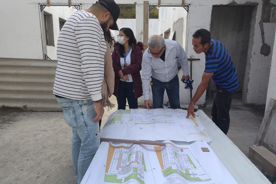 Técnicos da saúde de Ribeirão Pires vistoriam obras da USF Parque Aliança 