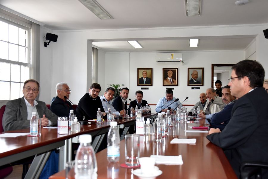 ACISA recebe deputado federal Alex Manente, candidato à reeleição