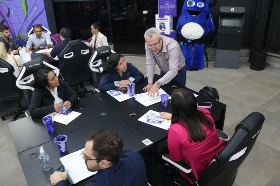 Especialistas falam das tendências do mercado empreendedor em evento realizado pelo Senac, na sede da Etus