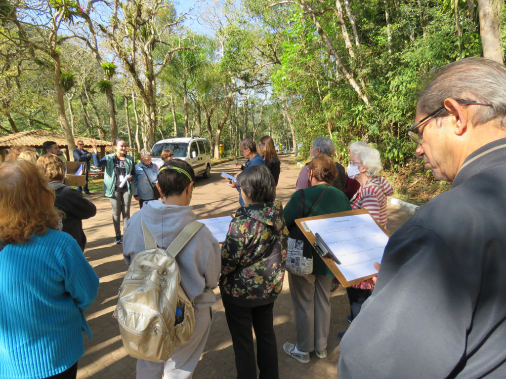 Semasa abre agenda de atividades de educação ambiental para idosos integrantes do Crisa